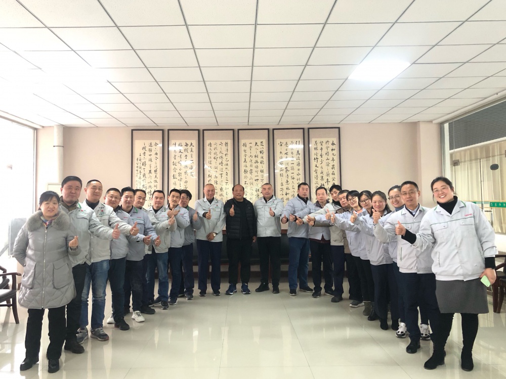 尊龙凯时集团述职大会顺利召开